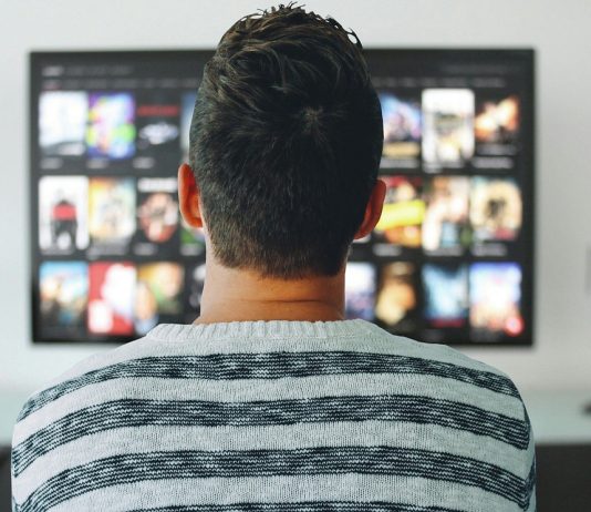 Rola telewizji w życiu Polaków telewizja