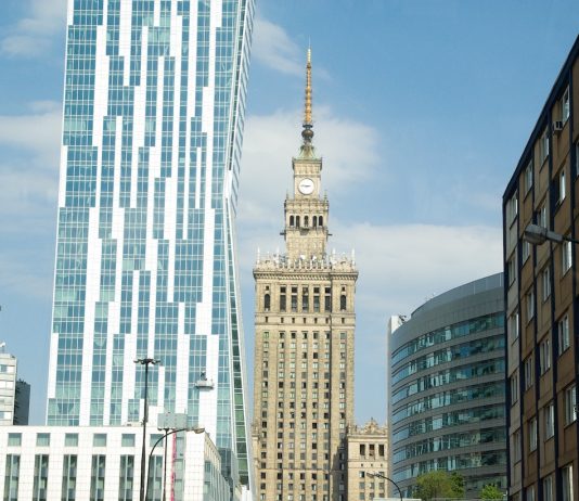 Warszawa i okolice – jacy pracownicy są obecnie poszukiwani? praca w Warszawie