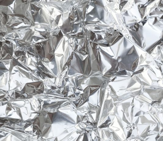 Produkcja folii LDPE: jak przebiega proces produkcji i na co zwrócić uwagę przy wyborze folii?