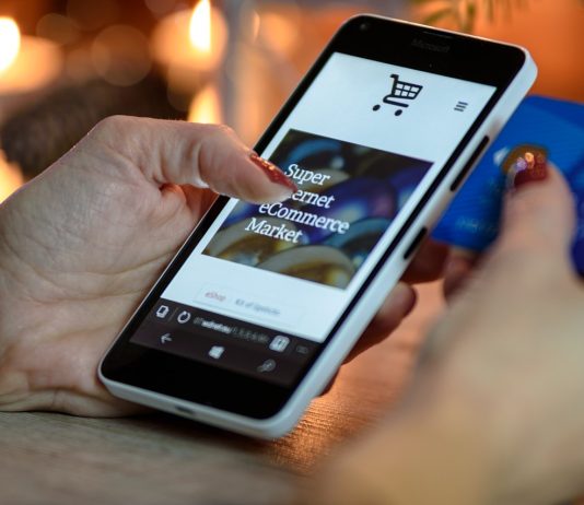 Obsługa logistyczna E-commerce – jak to wygląda w praktyce? e commerce interent